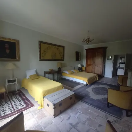 Château De Séjour chez l'habitant Sagriès